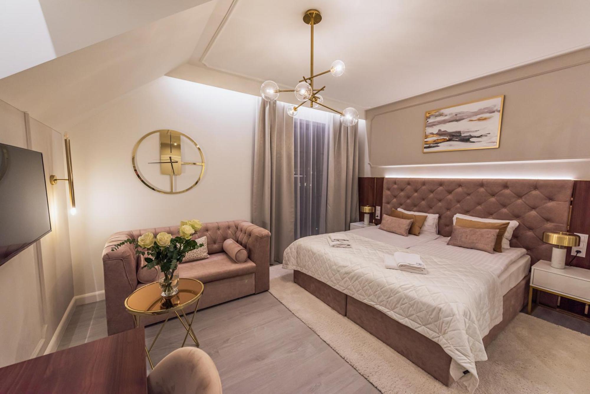 カジミエシュ・ドルニ Austeria Kazimierska Bed & Breakfast エクステリア 写真